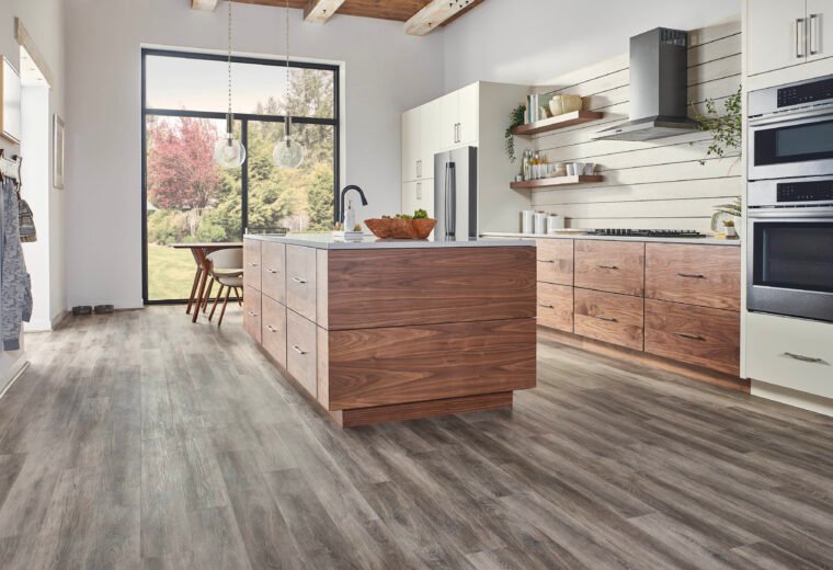 Vinyl vs Laminate Flooring: Which One Should You Choose?